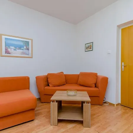 Plava Barka Apartment *