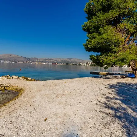 Plava Barka Apartment Trogir